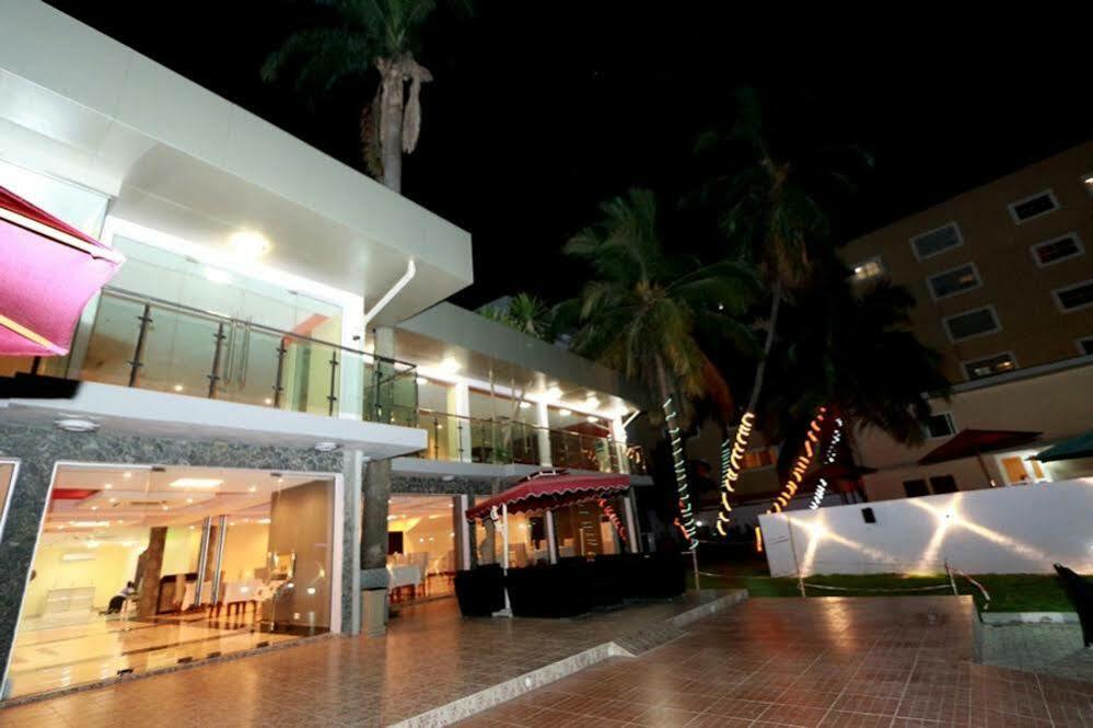 Tivoli Hotel Seafront Ikoyi Aliayabiagba Zewnętrze zdjęcie